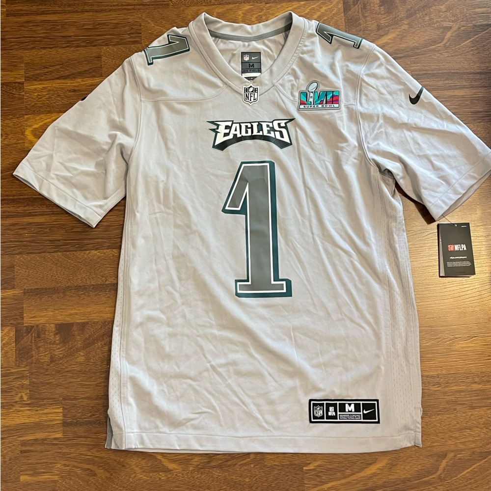 New Eagles HURTS jersey- Size M - Super Bowl 2022 - 🦅